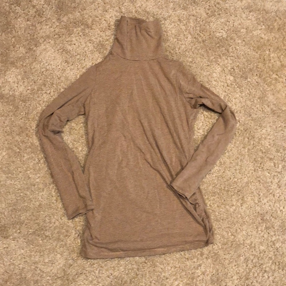 Stripped maternity turtleneck.